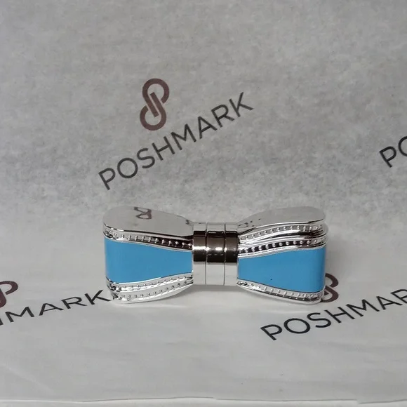 Handcrafted Mint Flavor Lip Balm Cute Bow Case Blue Sliver - Picture 3 of 7